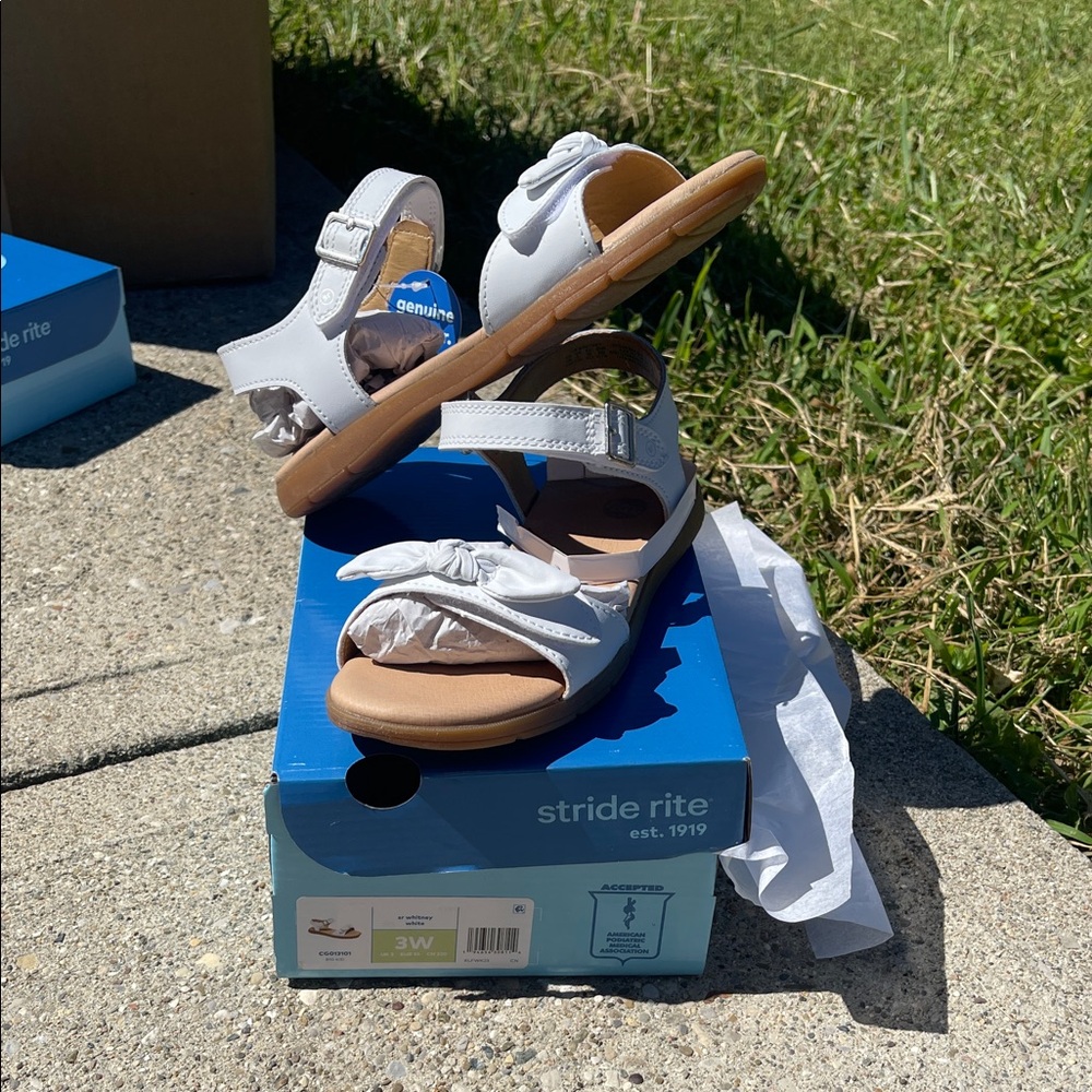 Stride Rite White Bow Kids Sandals